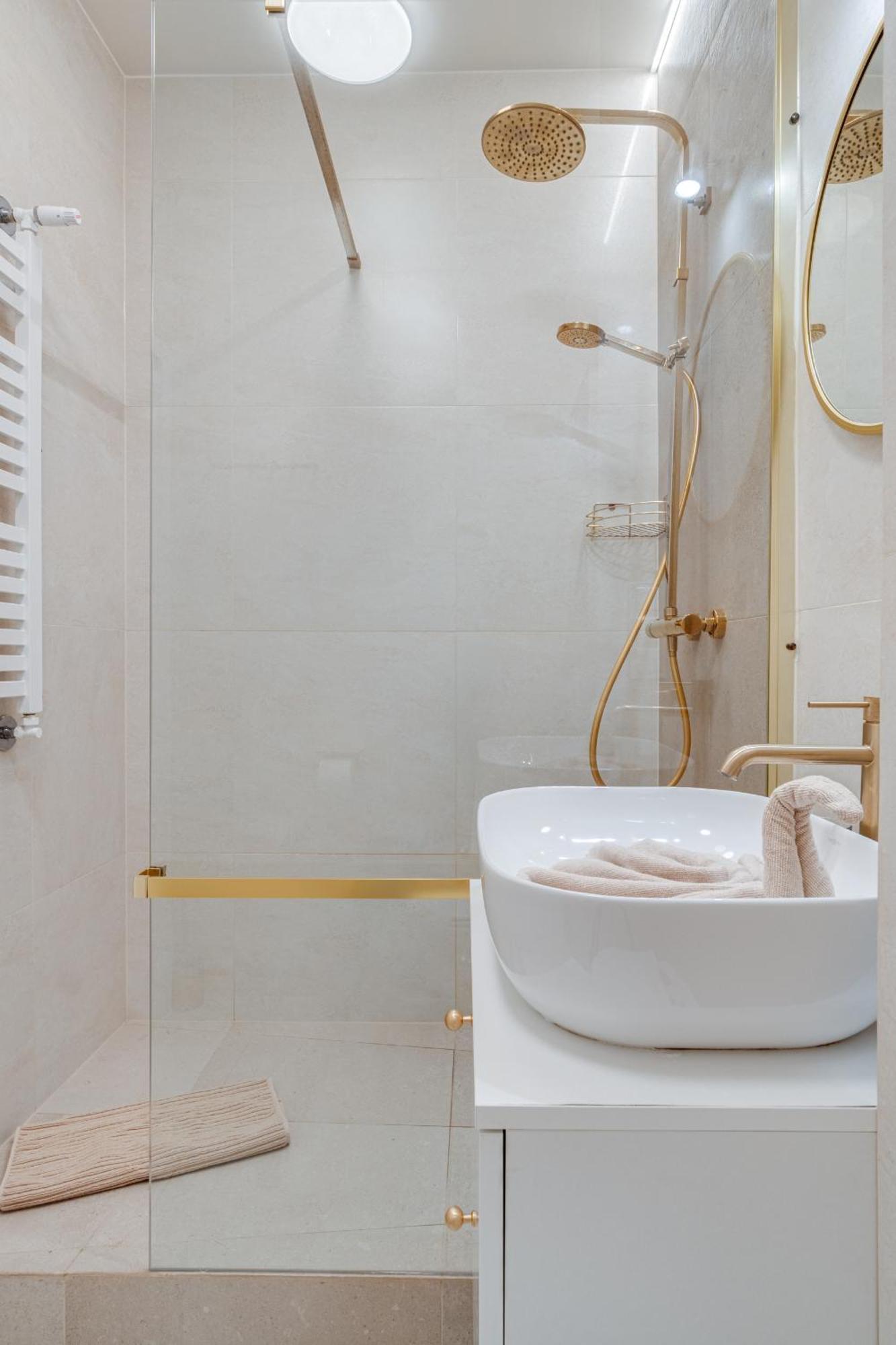 Bright Day Apartment - Self Check-In 24H, 10 Min Market Square 브로츠와프 외부 사진